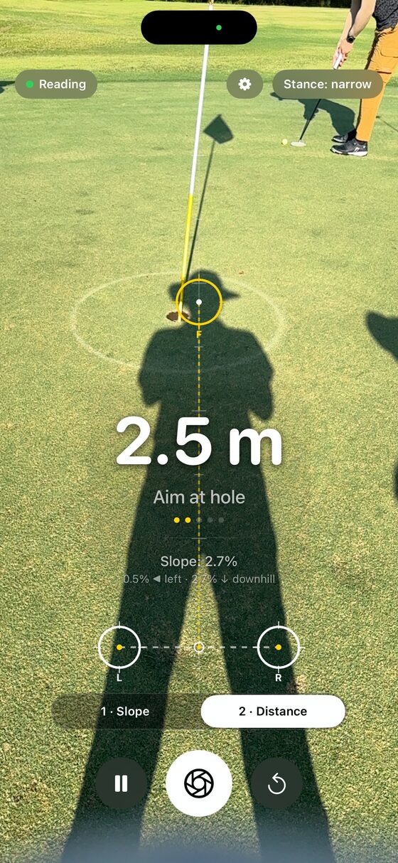 Distance mode measuring 2.5 metres to the hole